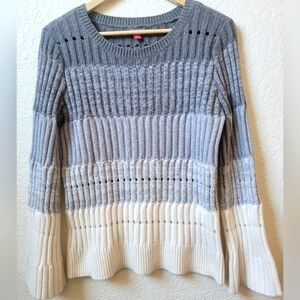 Vince Camuto gray and white sweater